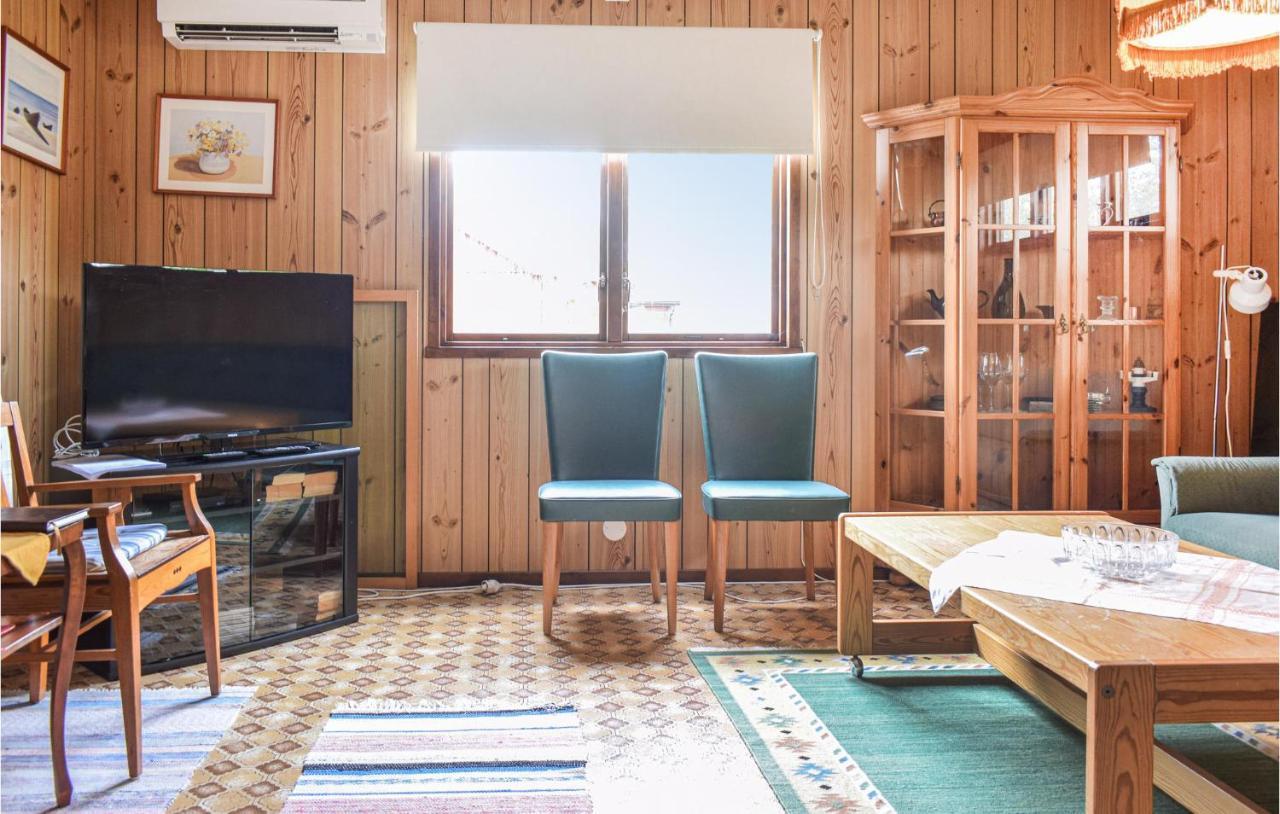 2 Bedroom Lovely Home In Koepingsvik エクステリア 写真