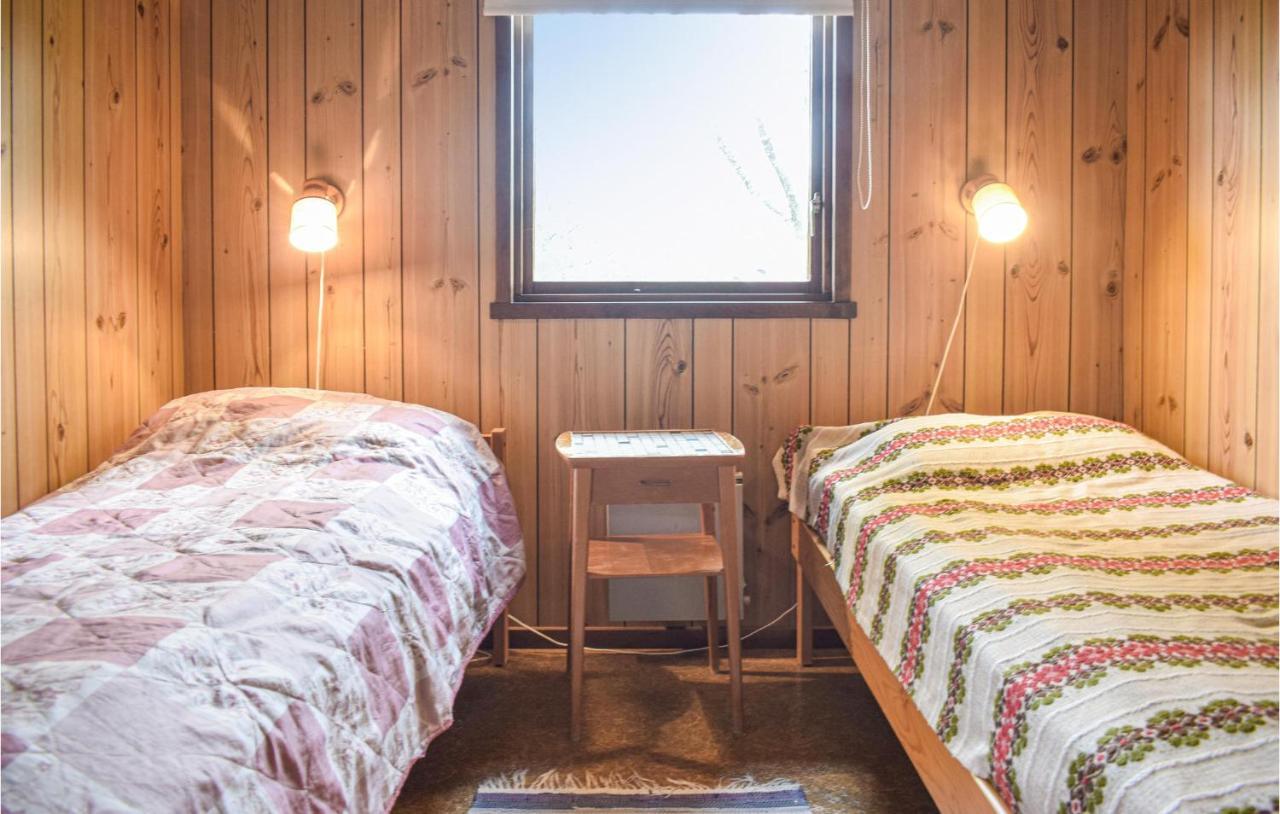 2 Bedroom Lovely Home In Koepingsvik エクステリア 写真