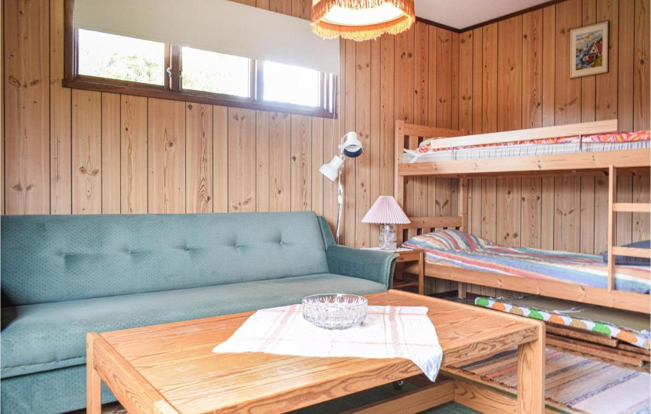 2 Bedroom Lovely Home In Koepingsvik エクステリア 写真
